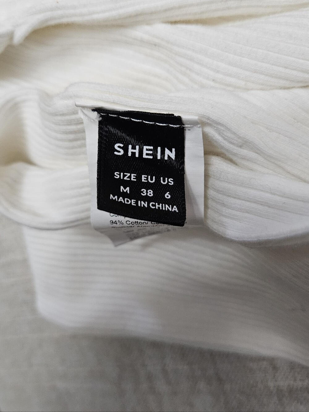 SHEIN White Ribbed Women’s Top - Picture 4 of 5